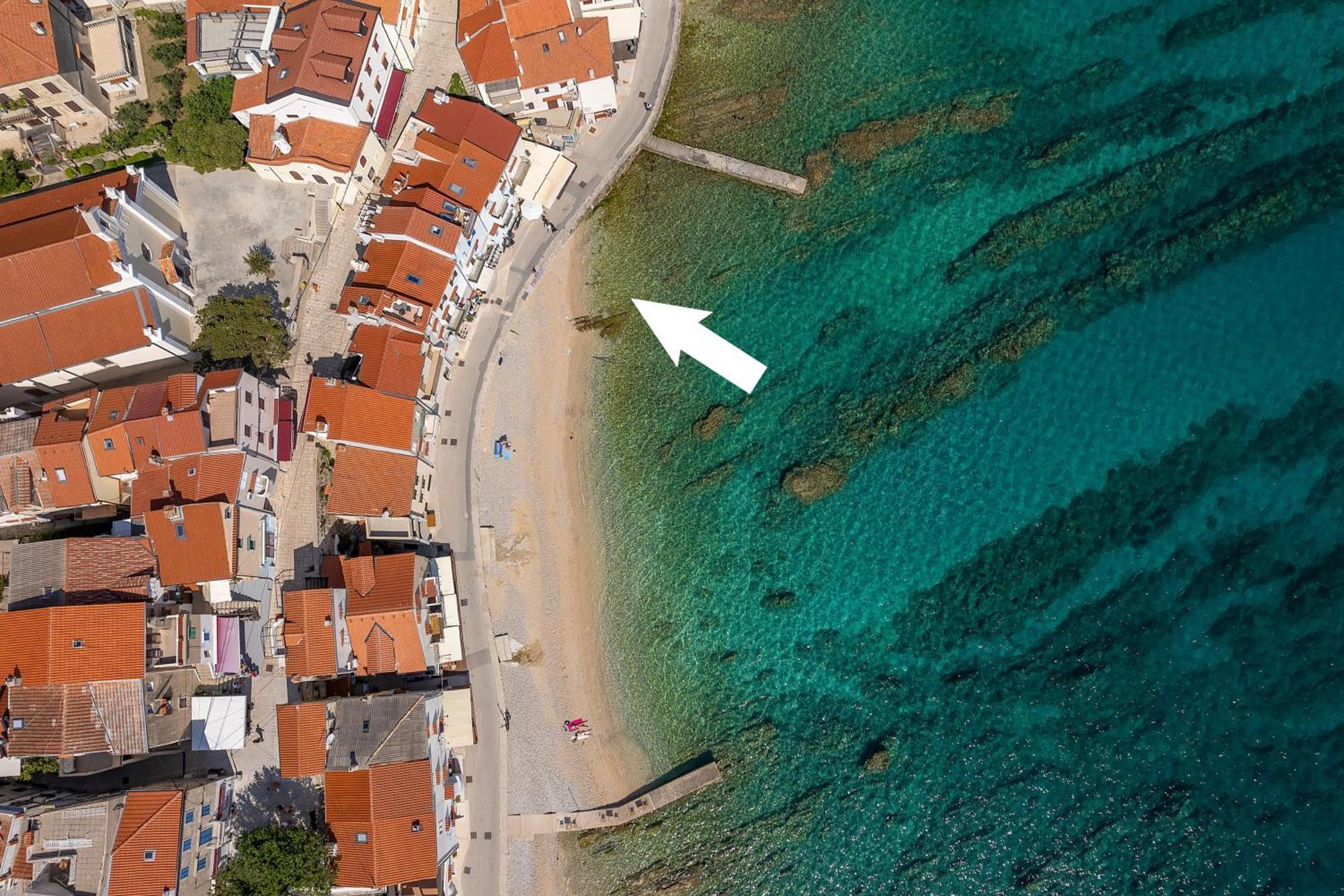 Apartment Nora By The Beach Baska  Exterior photo