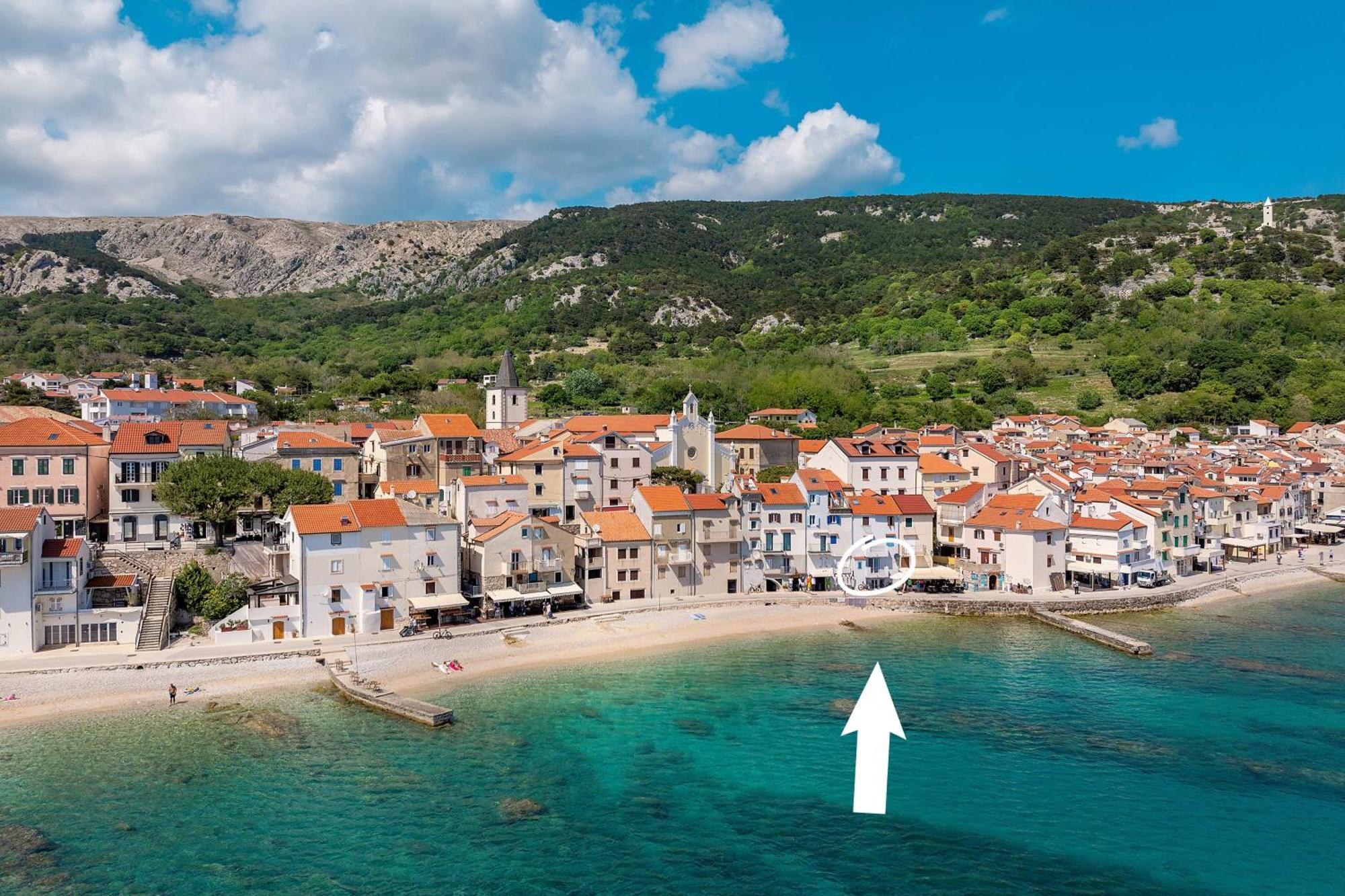 Apartment Nora By The Beach Baska  Exterior photo